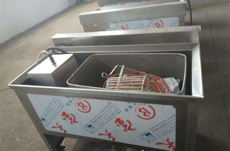 1000����ը�C(j��)�S(ch��ng)